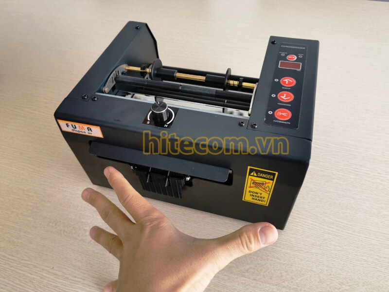 may-cat-bang-dinh-may-cat-mang-kho-rong-FA-150-FUMA